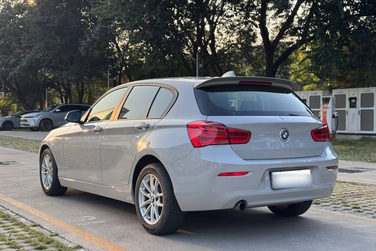 Used BMW 1 Series 2016 118i Leading Model Exterior 2