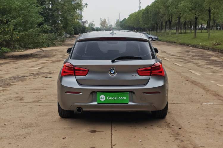 Used BMW 1 Series 2016 118i Leading Model Exterior 3