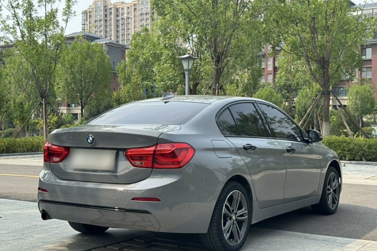Used BMW 1 Series 2017 118i Sport Edition Exterior 4
