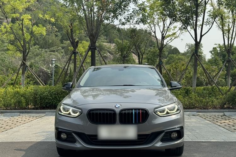 Used BMW 1 Series 2017 118i Sport Edition Exterior 6