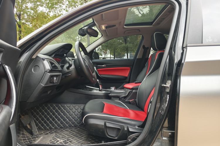 Used BMW 1 Series 2016 118i Leading Model Interior 1