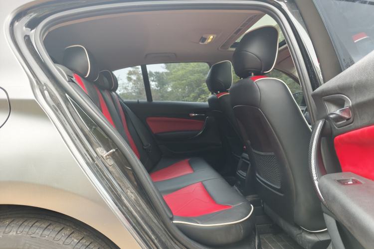 Used BMW 1 Series 2016 118i Leading Model Interior 11