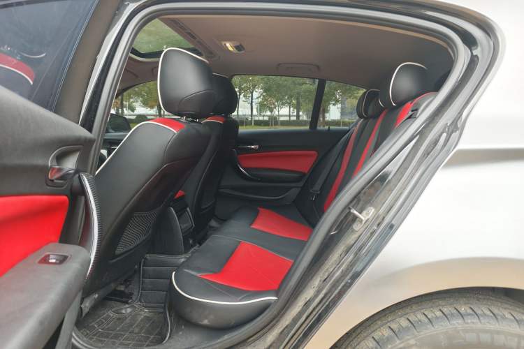 Used BMW 1 Series 2016 118i Leading Model Interior 2