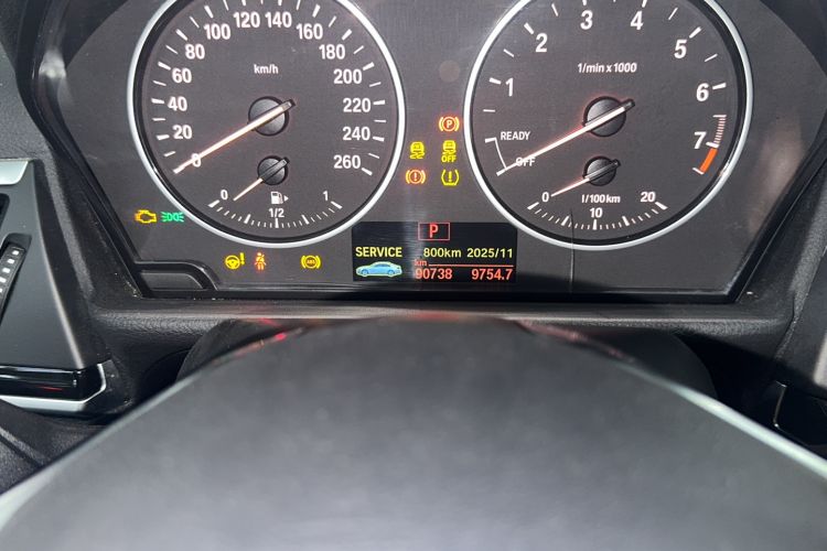 Used BMW 1 Series 2017 118i Sport Edition Odometer Close Up