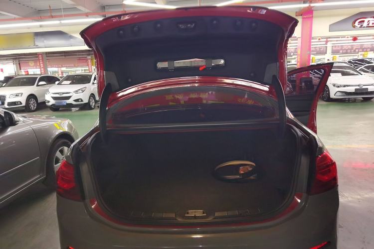 Used BMW 1 Series 2017 118i Sport Edition Trunk