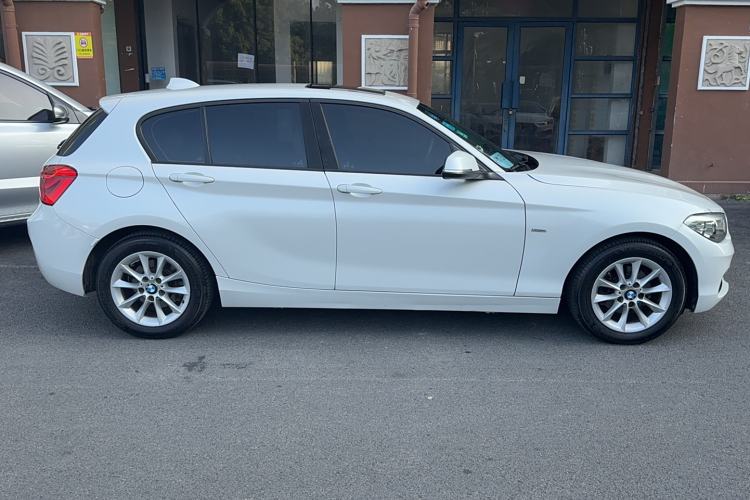 Used BMW 1 Series 2016 118i Urban Design Package Exterior 3