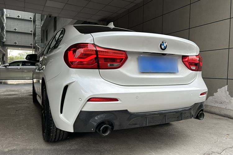 Used BMW 1 Series 2022 125i M Sport Night Edition Exterior 3