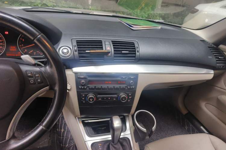 Used BMW 1 Series 2008 130i automatic transmission Audio And AC Panel