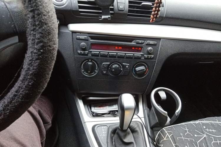Used BMW 1 Series 2008 120i automatic transmission Audio And AC Panel