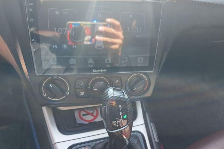 Used BMW 1 Series 2008 120i automatic transmission Audio And AC Panel