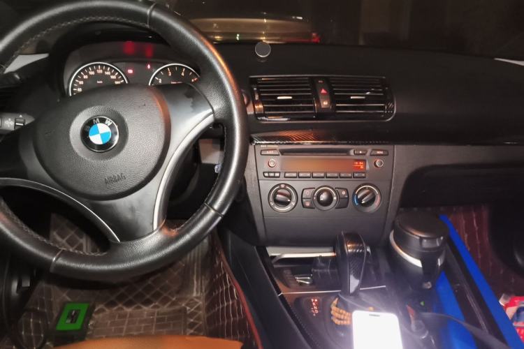 Used BMW 1 Series 2008 120i automatic transmission Center Console