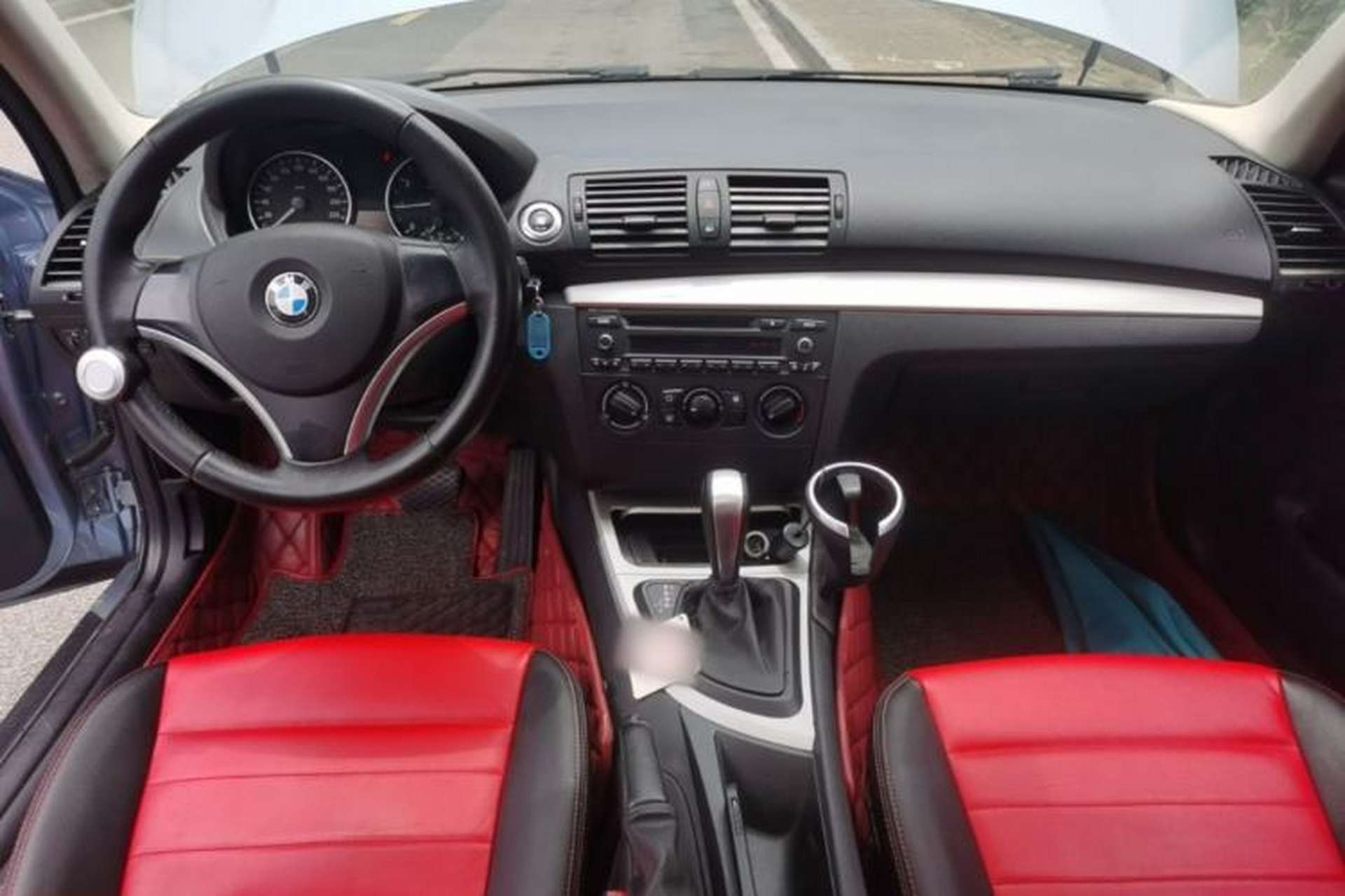 Used BMW 1 Series 2008 120i automatic transmission Center Console