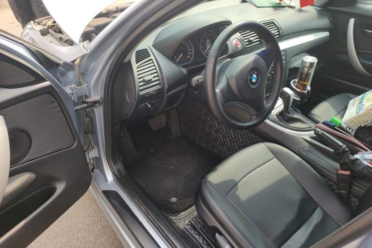 Used BMW 1 Series 2008 120i automatic transmission Driver Seat