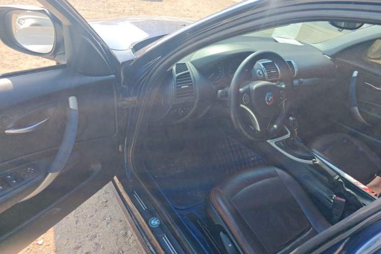 Used BMW 1 Series 2008 120i automatic transmission Driver Seat