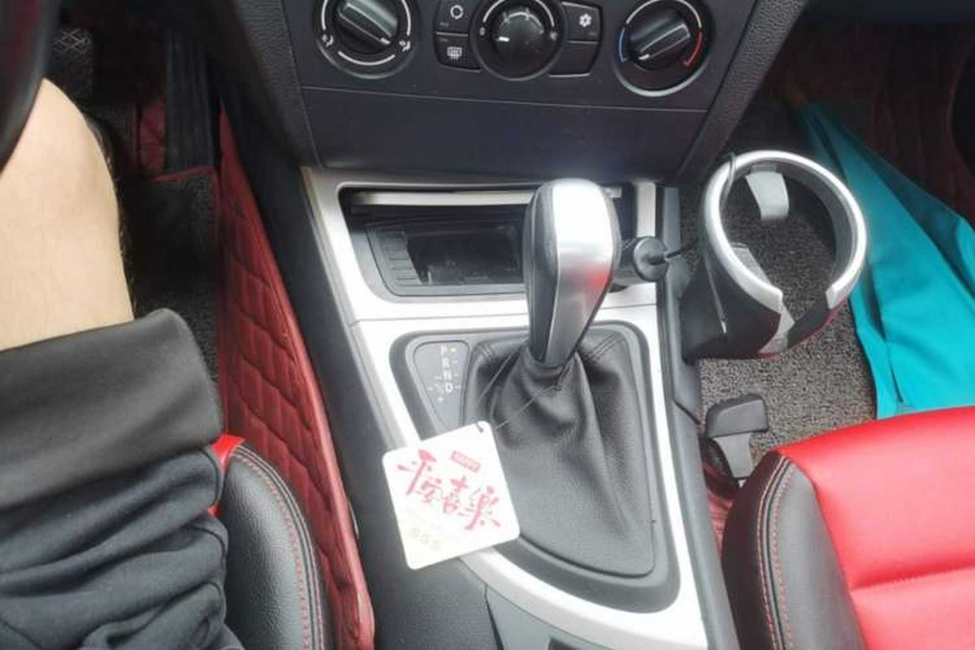 Used BMW 1 Series 2008 120i automatic transmission Gear Lever