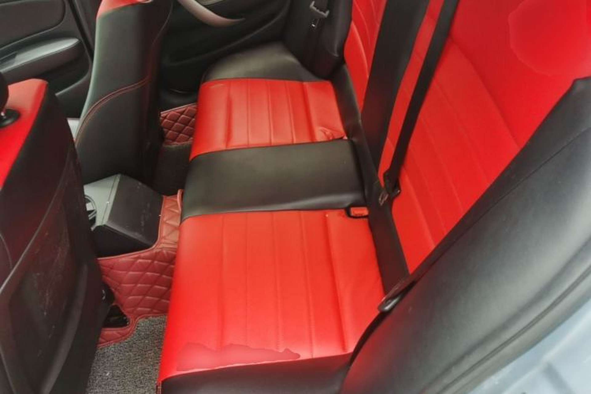 Used BMW 1 Series 2008 120i automatic transmission Left Rear Seat