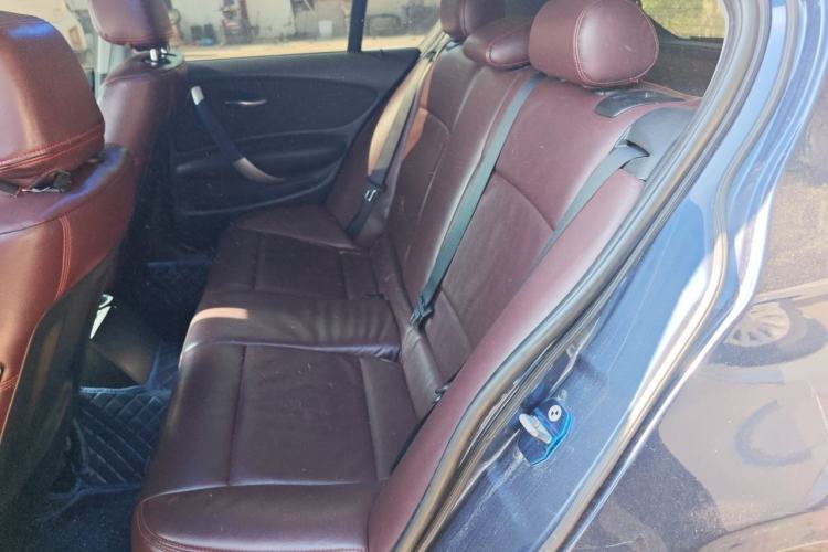 Used BMW 1 Series 2008 120i automatic transmission Left Rear Seat