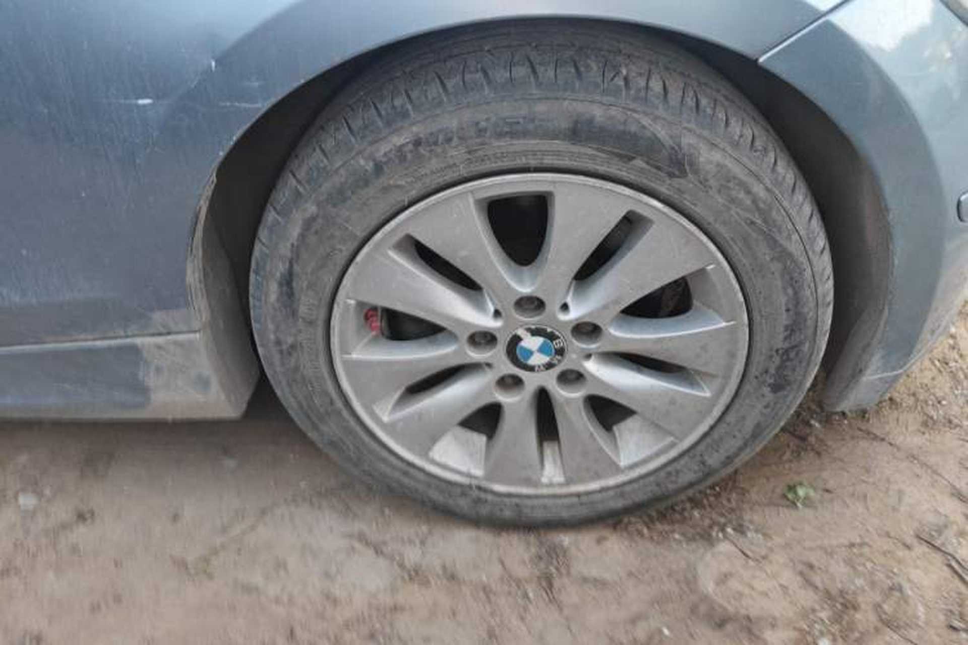 Used BMW 1 Series 2008 120i automatic transmission Right Front Wheel Hub
