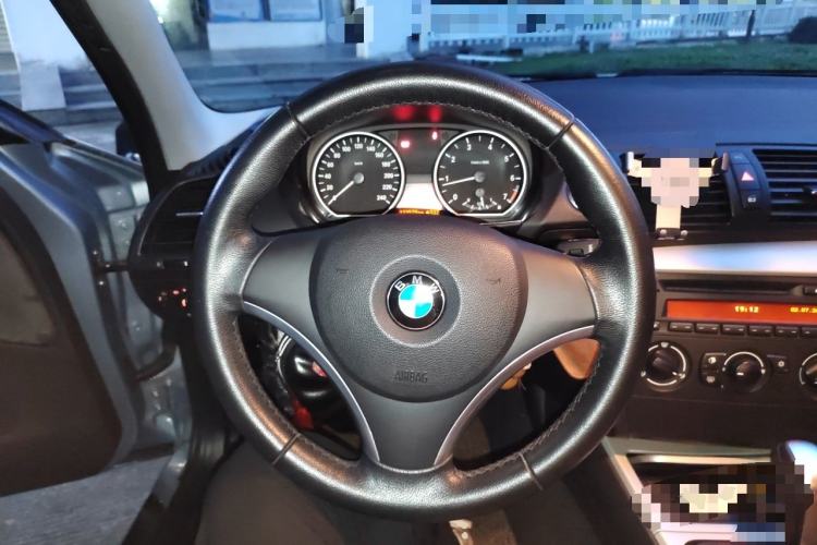 Used BMW 1 Series 2008 120i automatic transmission Steering Wheel