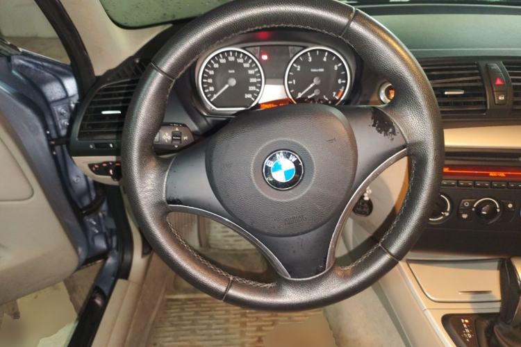 Used BMW 1 Series 2008 120i automatic transmission Steering Wheel