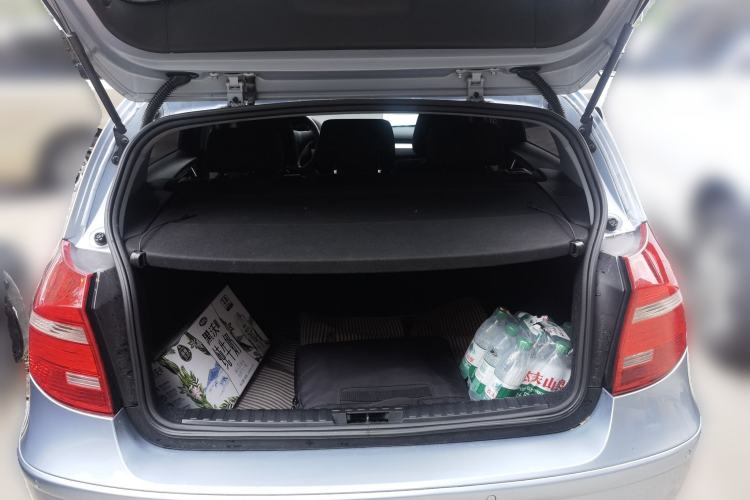 Used BMW 1 Series 2008 120i automatic transmission Trunk
