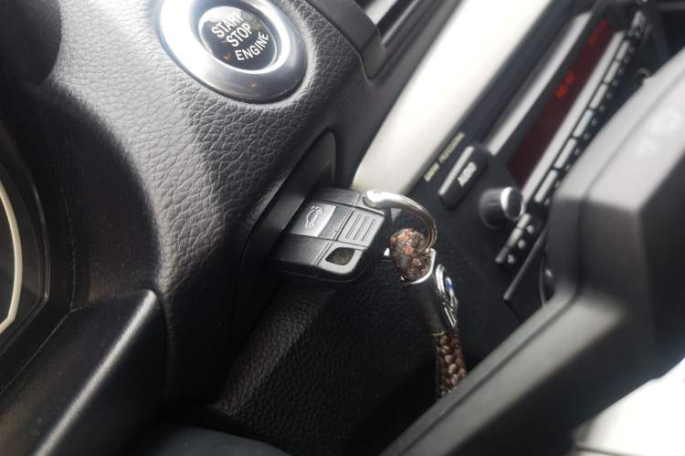 Used BMW 1 Series 2008 120i automatic transmission Vehicle Key