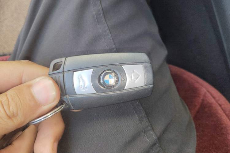 Used BMW 1 Series 2008 120i automatic transmission Vehicle Key