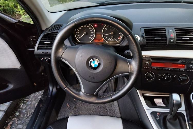 Used BMW 1 Series 2008 120i automatic transmission Steering Wheel
