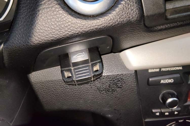 Used BMW 1 Series 2008 120i automatic transmission Vehicle Key