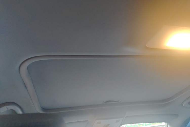 Used BMW 1 Series 2008 120i automatic transmission Headliner