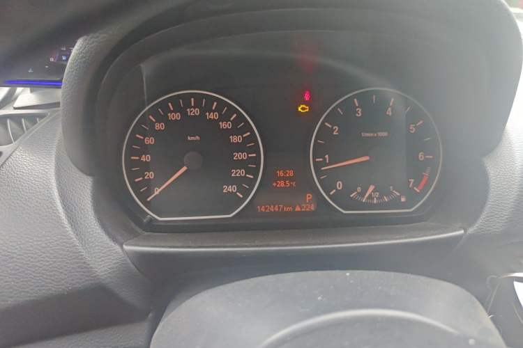 Used BMW 1 Series 2008 120i automatic transmission Instrument Cluster