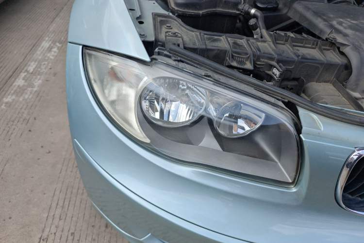 Used BMW 1 Series 2008 120i automatic transmission Right Front Headlight