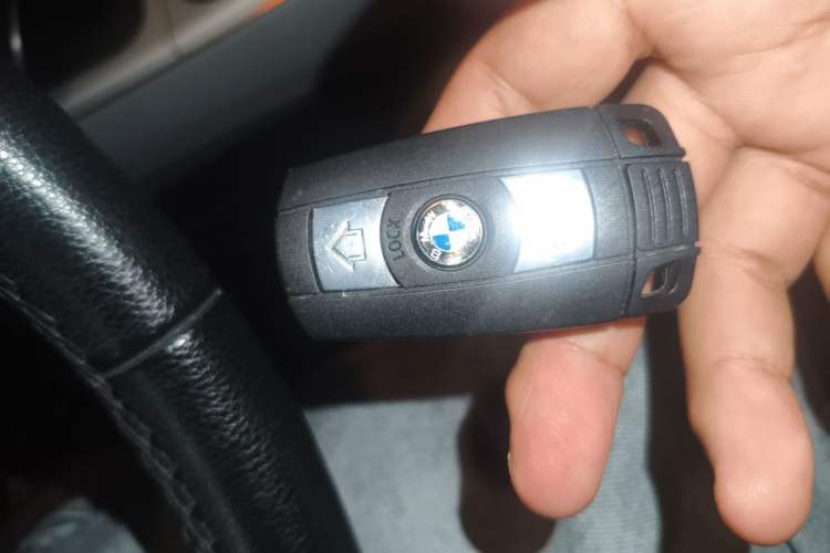 Used BMW 1 Series 2008 120i automatic transmission Vehicle Key