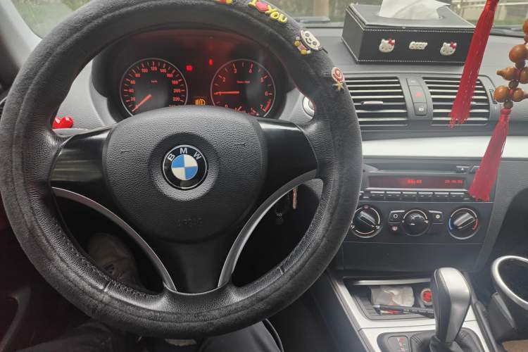 Used BMW 1 Series 2008 120i automatic transmission Audio And AC Panel