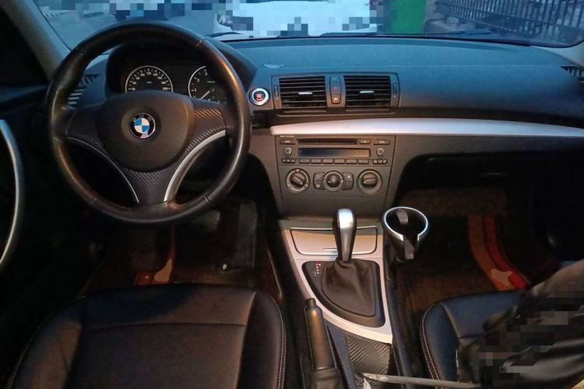 Used BMW 1 Series 2008 120i automatic transmission Center Console