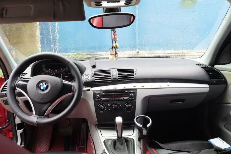 Used BMW 1 Series 2008 120i automatic transmission Center Console