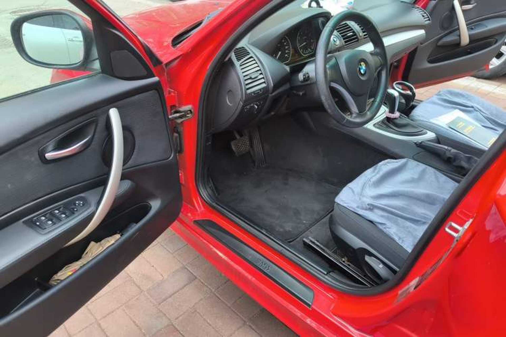 Used BMW 1 Series 2008 120i automatic transmission Driver Seat