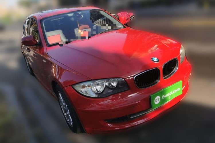 Used BMW 1 Series 2008 120i automatic transmission Front Right 45 Deg