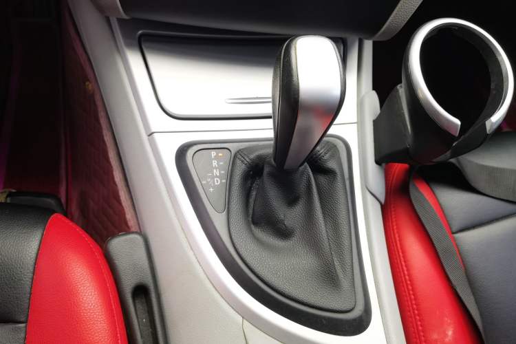 Used BMW 1 Series 2008 120i automatic transmission Gear Lever