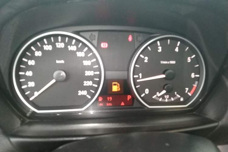 Used BMW 1 Series 2008 120i automatic transmission Instrument Cluster