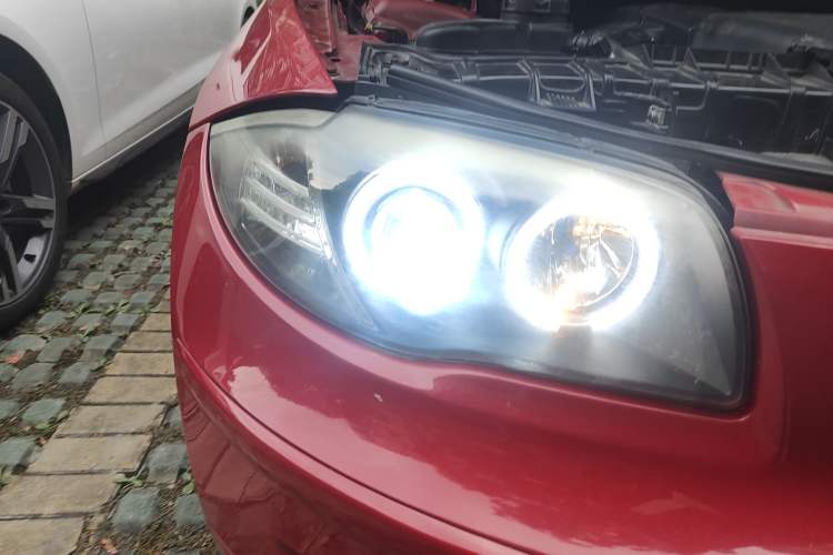 Used BMW 1 Series 2008 120i automatic transmission Right Front Headlight