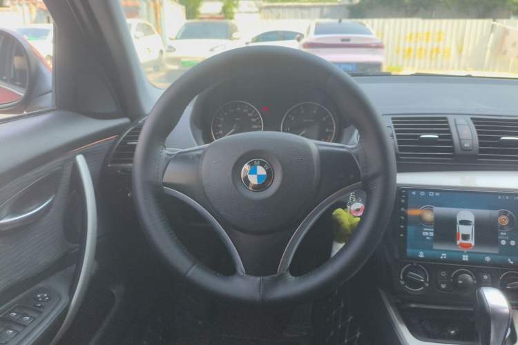 Used BMW 1 Series 2008 120i automatic transmission Steering Wheel