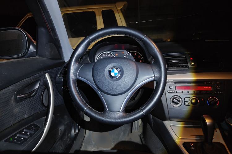 Used BMW 1 Series 2008 120i automatic transmission Steering Wheel