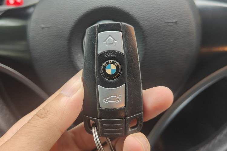 Used BMW 1 Series 2008 120i automatic transmission Vehicle Key