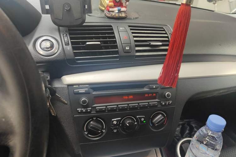 Used BMW 1 Series 2008 120i automatic transmission Audio And AC Panel