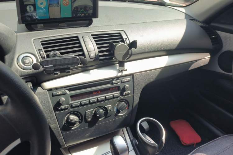 Used BMW 1 Series 2008 120i automatic transmission Audio And AC Panel