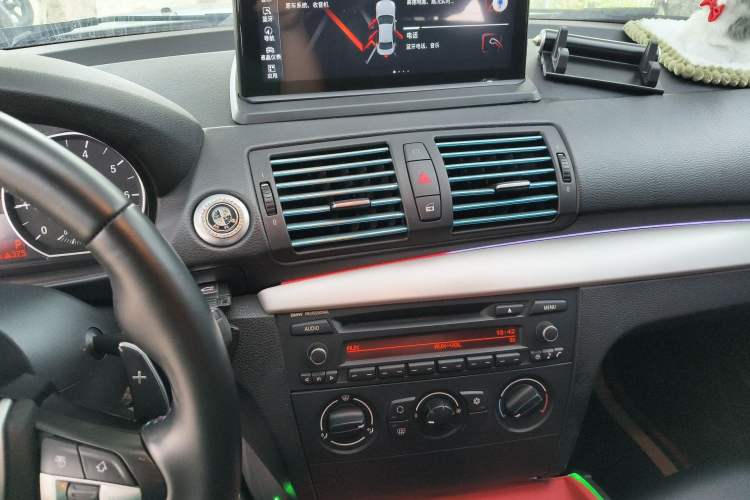Used BMW 1 Series 2008 120i automatic transmission Audio And AC Panel
