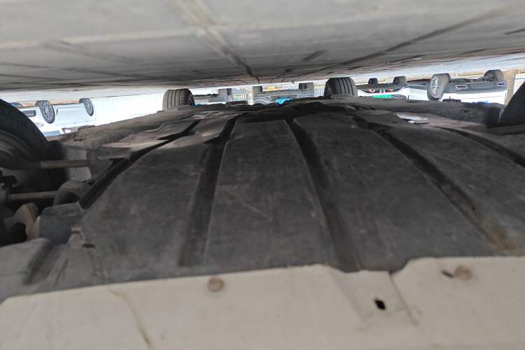 Used BMW 1 Series 2008 120i automatic transmission Chassis Front