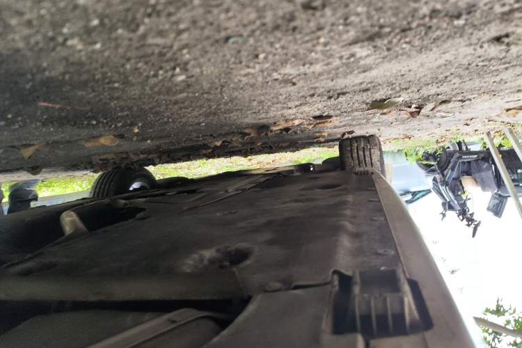 Used BMW 1 Series 2008 120i automatic transmission Chassis Rear Left