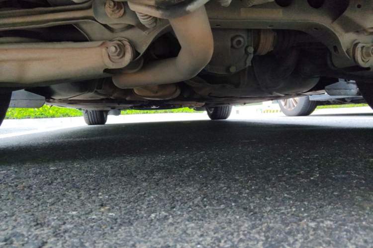 Used BMW 1 Series 2008 120i manual transmission Chassis Rear